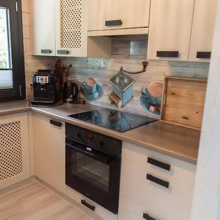 Dom Na Wsi, Bluebeaver