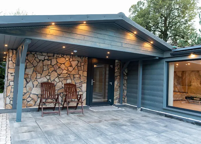 Dom Na Wsi, Bluebeaver *